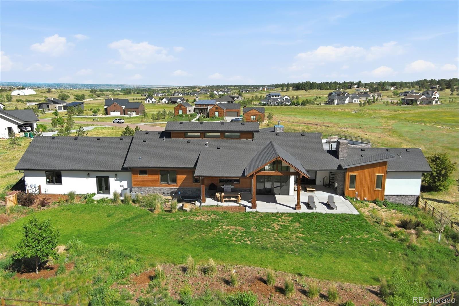 11250 Running Kit Place