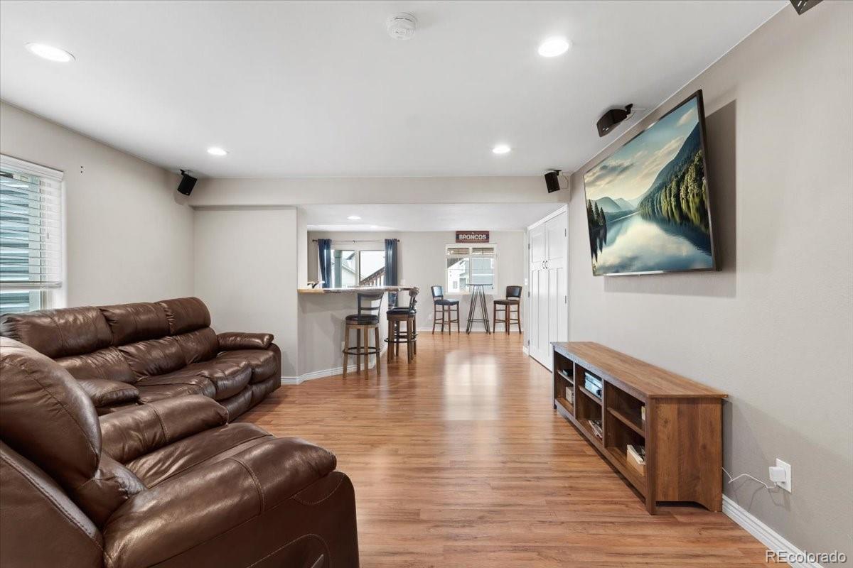 1906 Charbray Point
