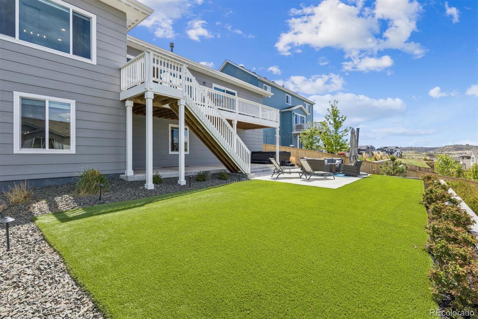 14307 Shasta Daisy Point