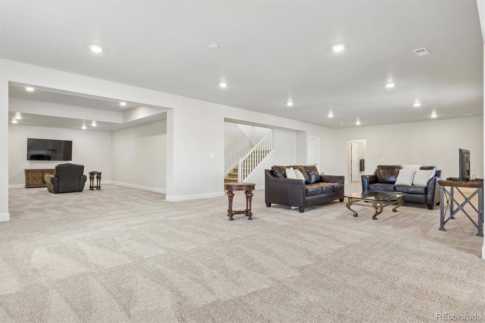 14307 Shasta Daisy Point
