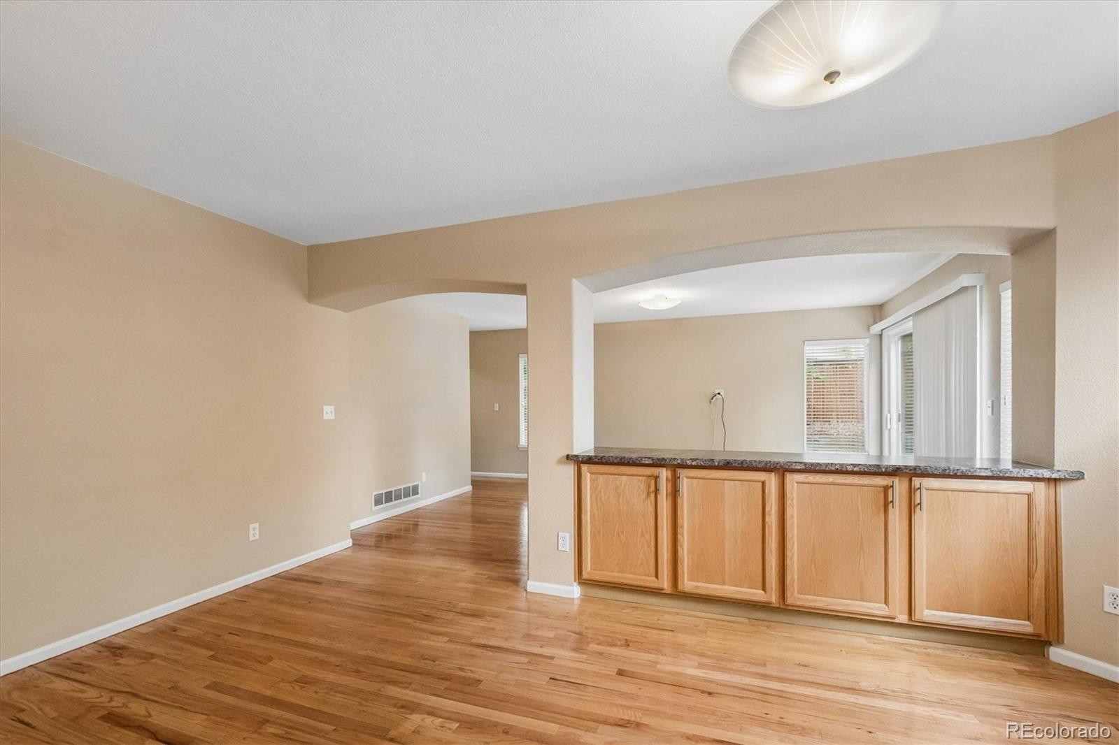 1407 Laurenwood Way