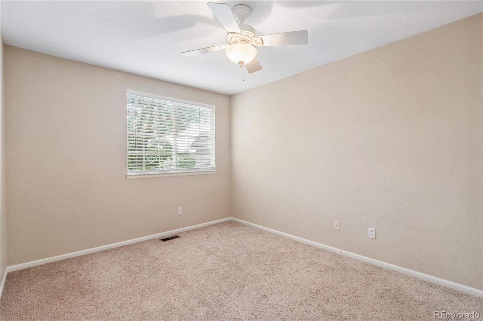 1407 Laurenwood Way