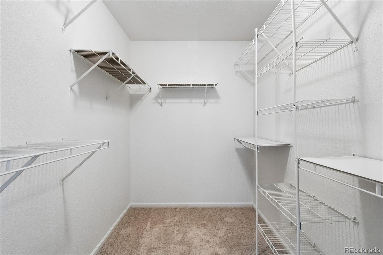 1407 Laurenwood Way