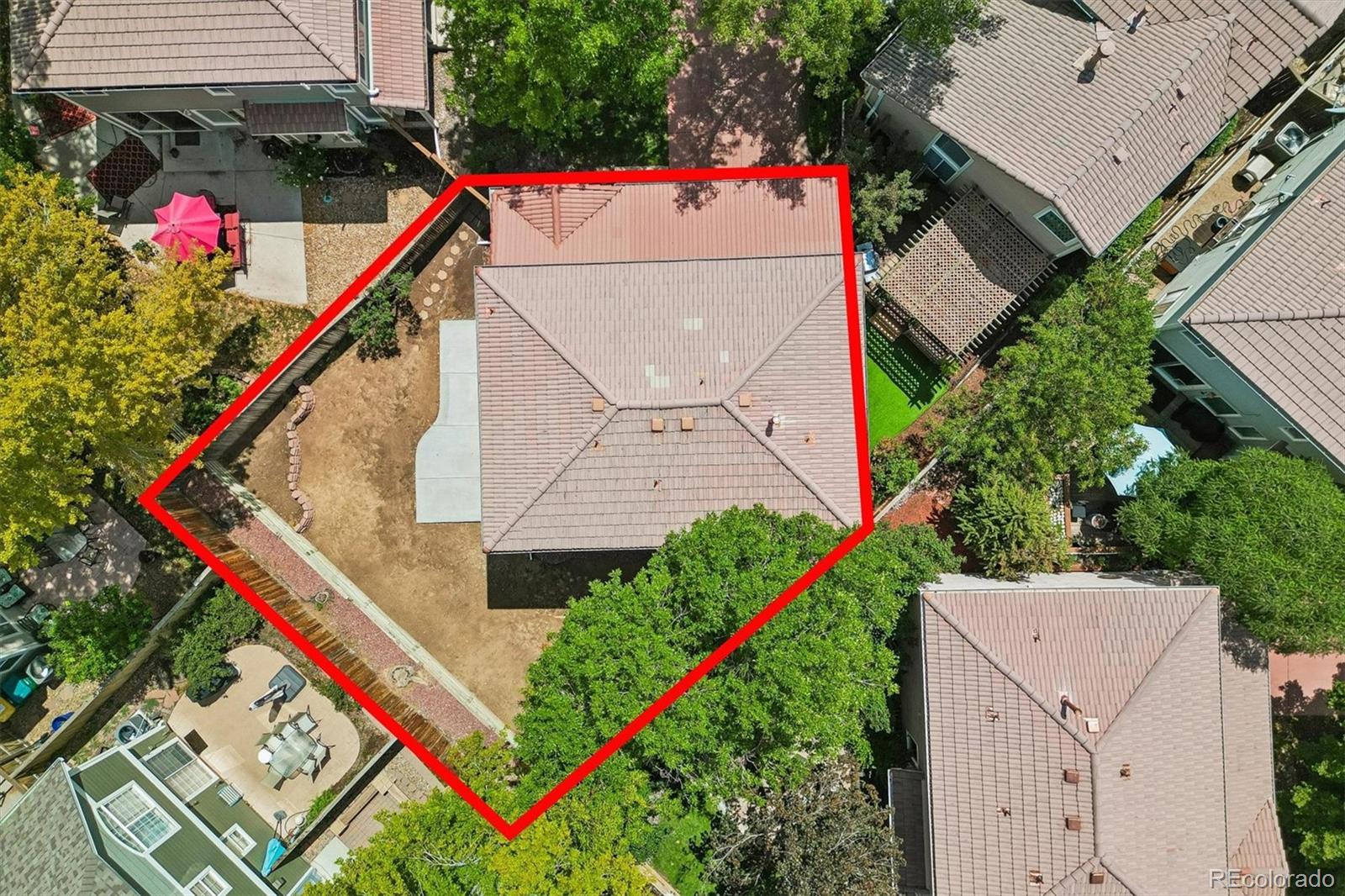 1407 Laurenwood Way