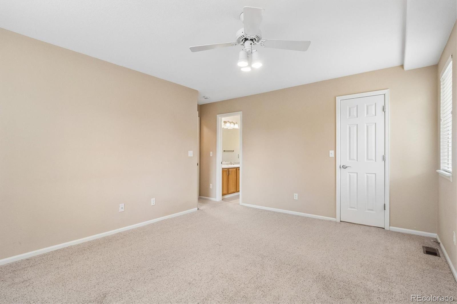 1407 Laurenwood Way