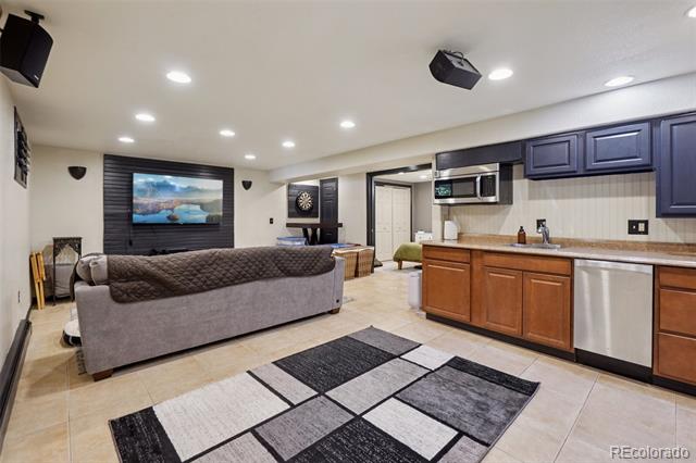 11035 W 26th Place