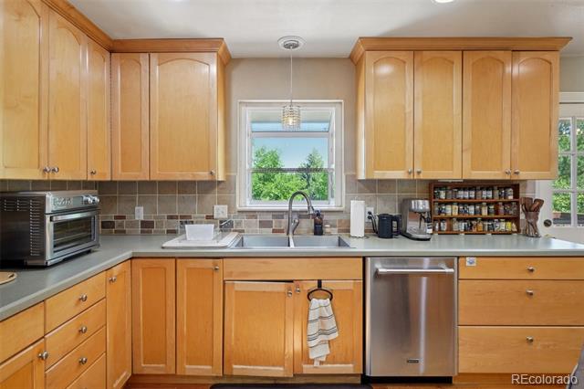 11035 W 26th Place