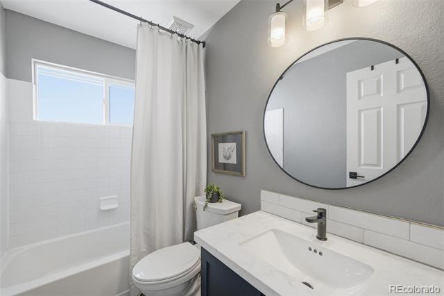10880 Longs Peak Lane