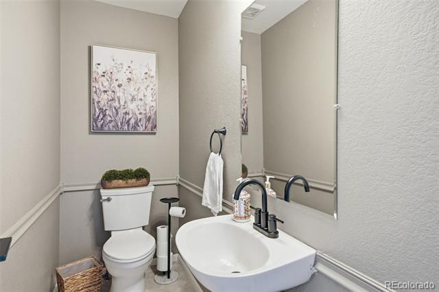 10880 Longs Peak Lane