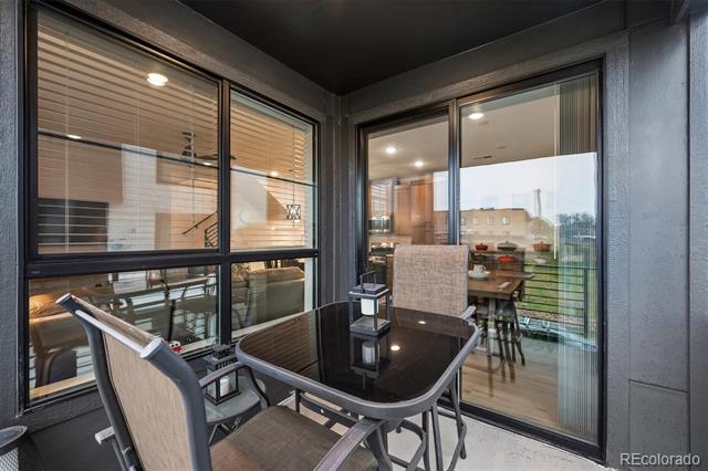 2064 S Holly Street Unit: 2-6