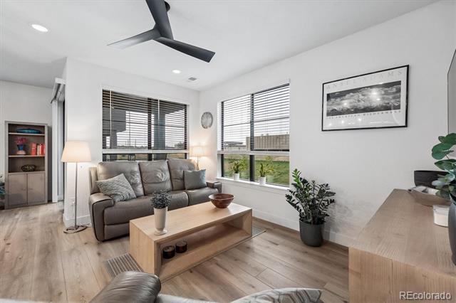 2064 S Holly Street Unit: 2-6