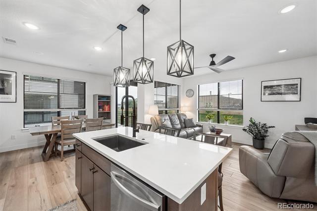 2064 S Holly Street Unit: 2-6