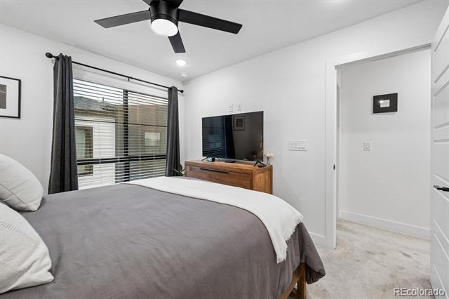 2064 S Holly Street Unit: 2-6