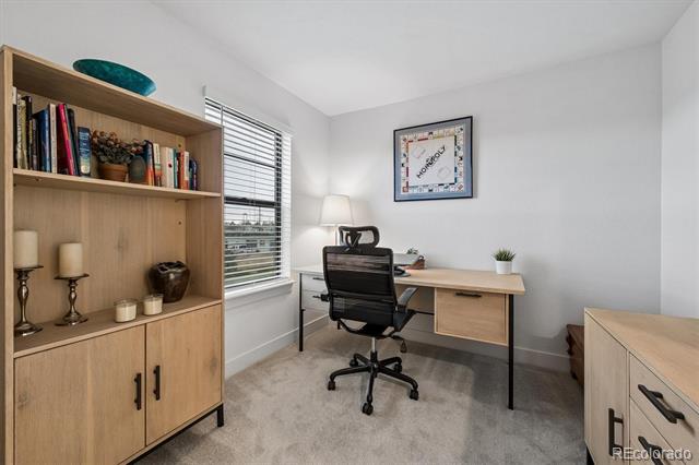 2064 S Holly Street Unit: 2-6
