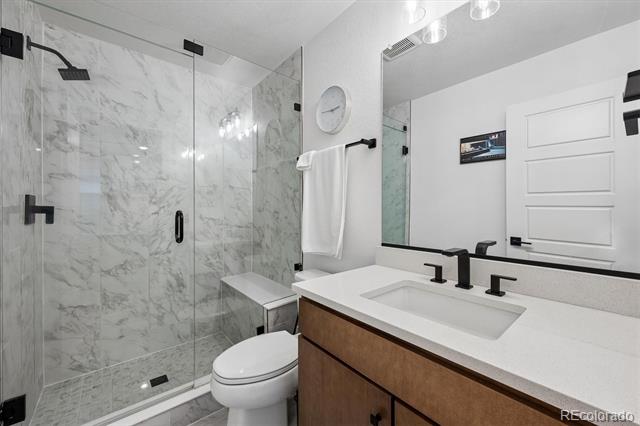 2064 S Holly Street Unit: 2-6