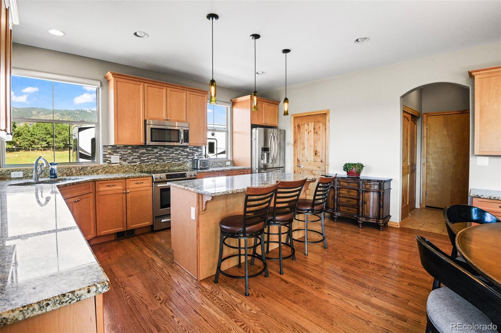 6316 Meadowood Lane
