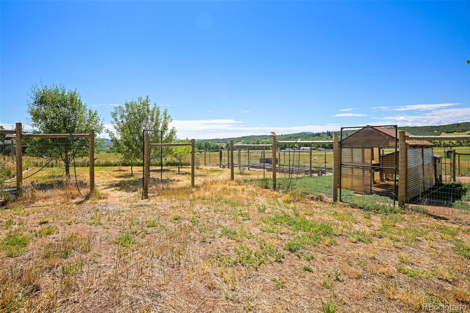 6316 Meadowood Lane