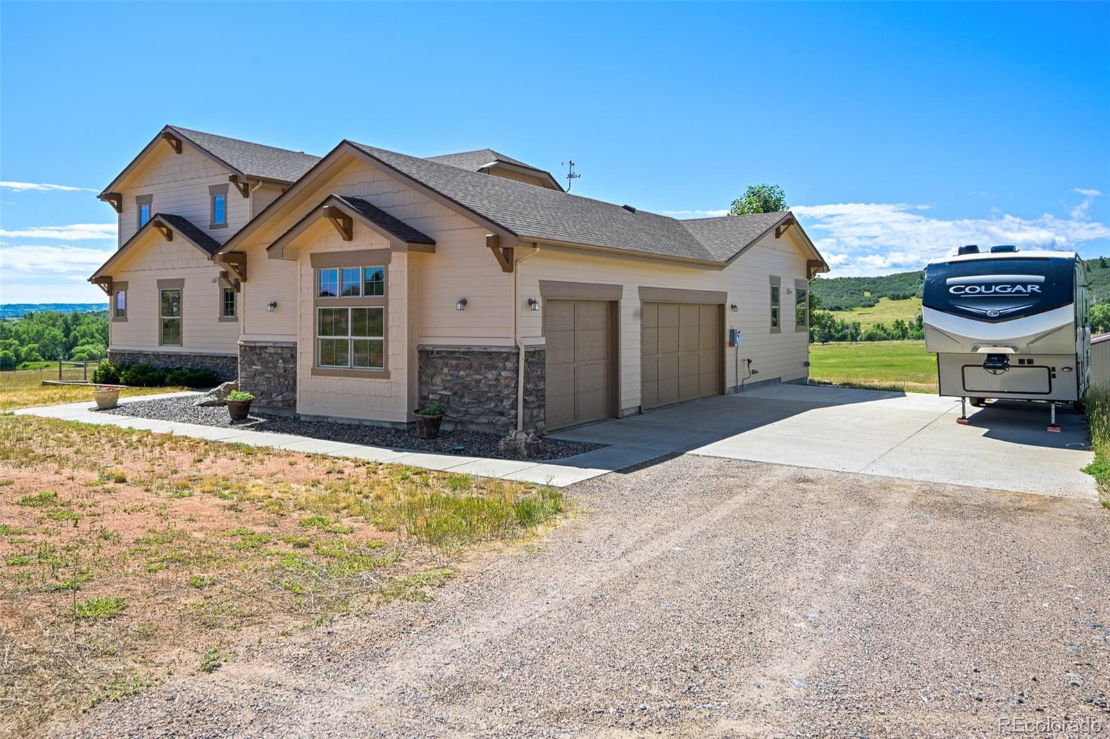 6316 Meadowood Lane