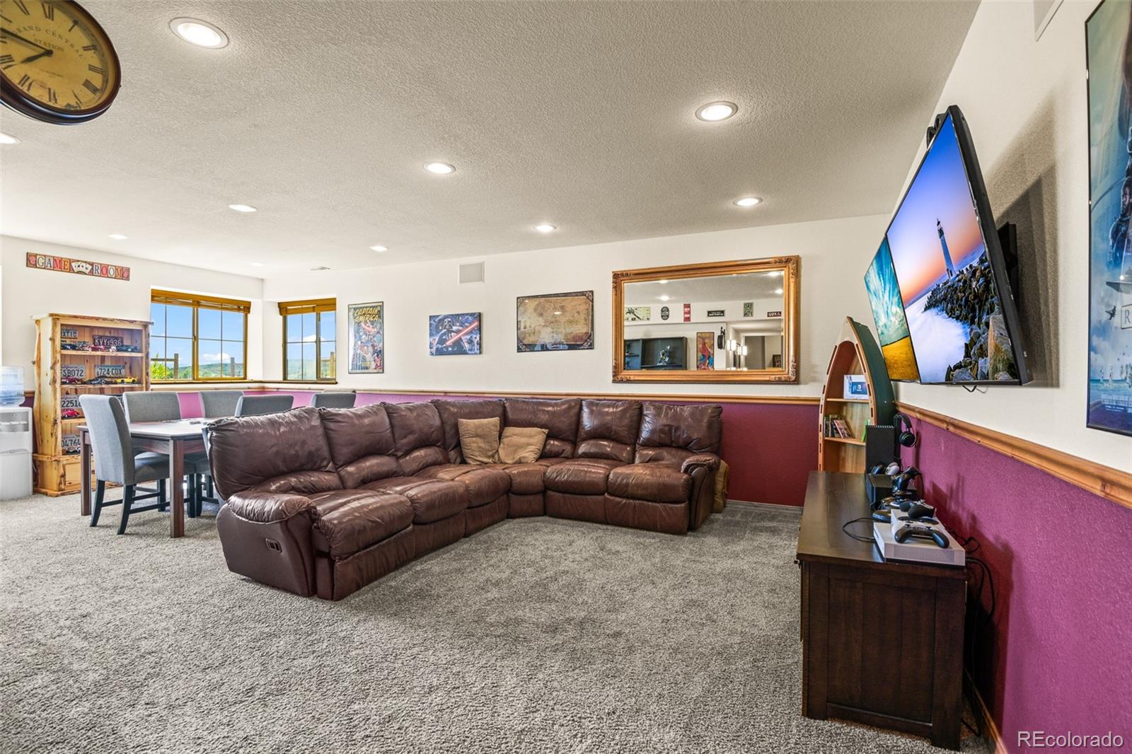 6316 Meadowood Lane
