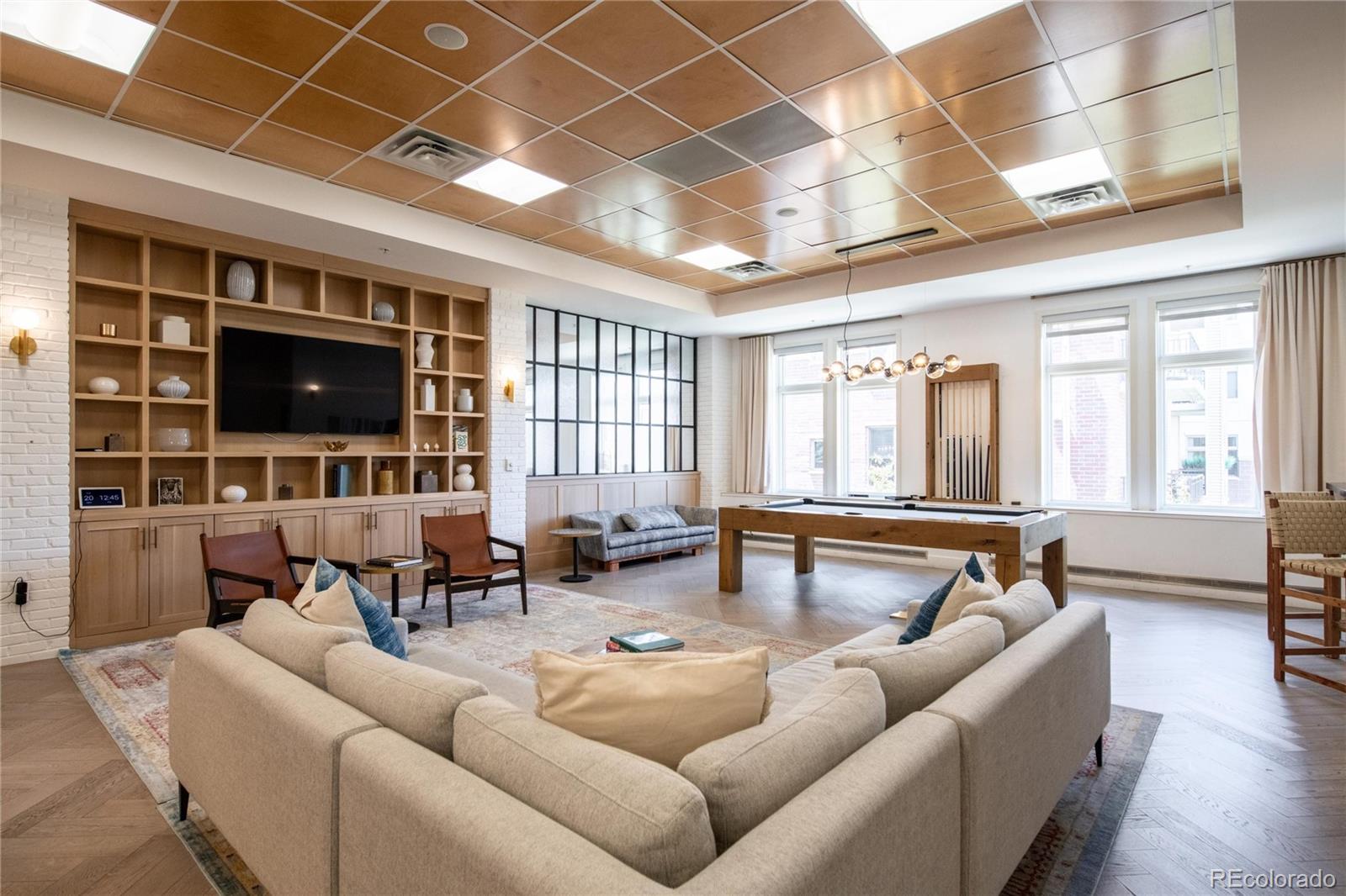 3401 Arapahoe Avenue Unit: 105