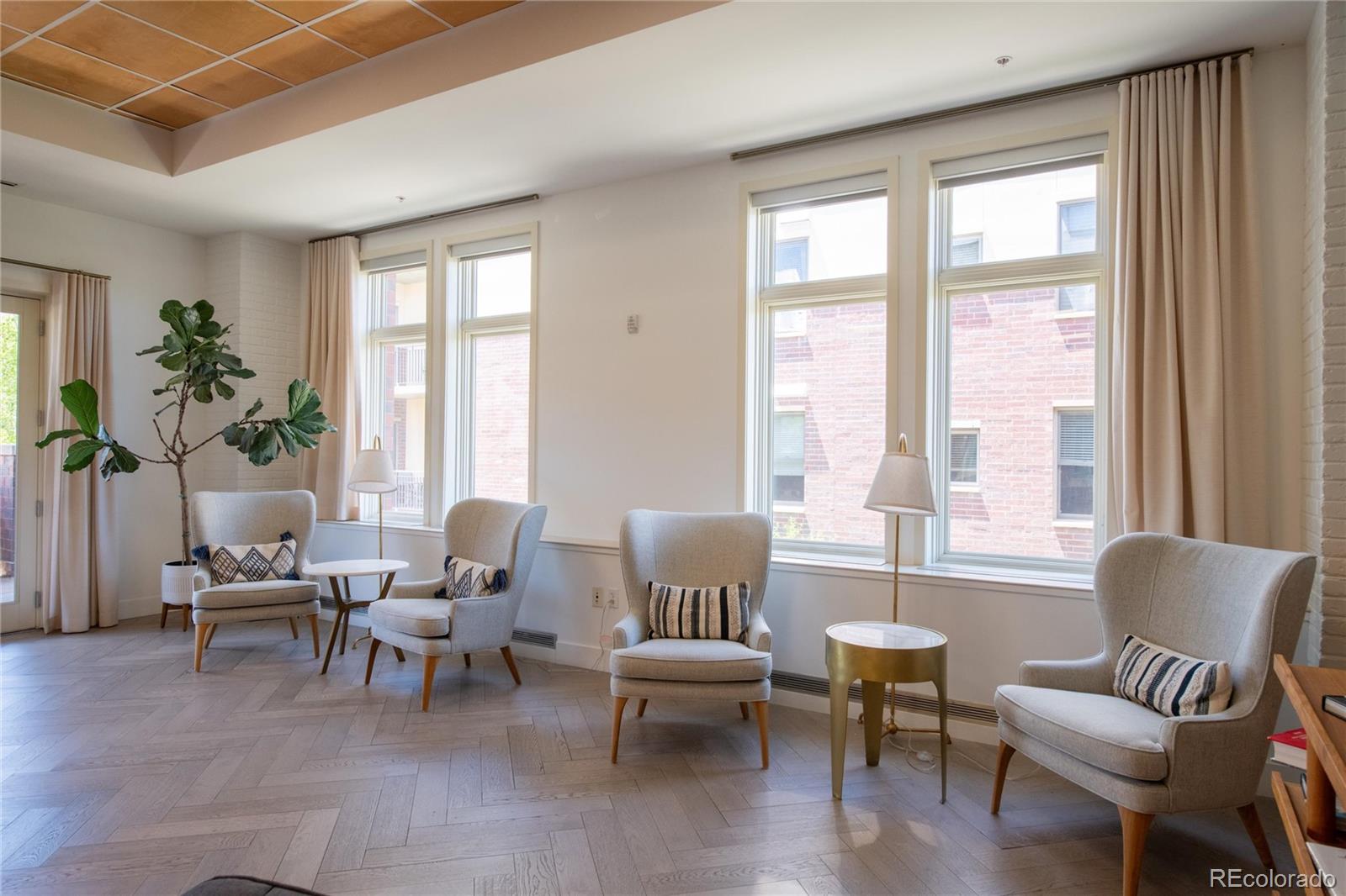 3401 Arapahoe Avenue Unit: 105