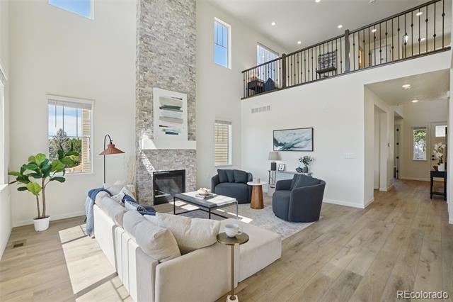 2515 Clayton Circle