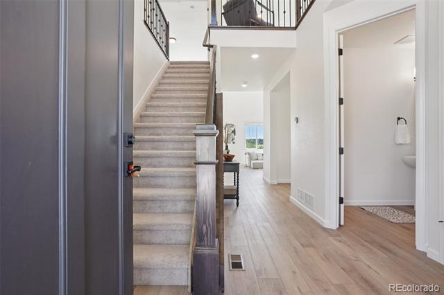 2515 Clayton Circle
