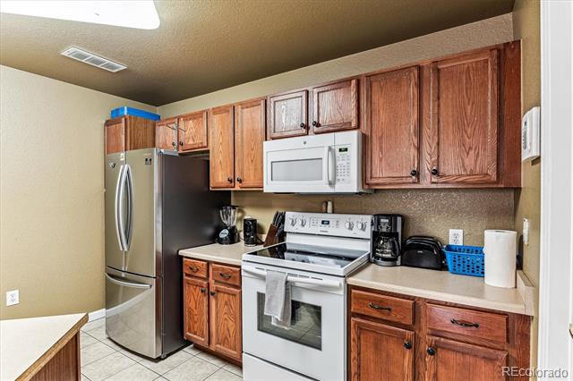 5704 N Gibralter Way Unit: 105