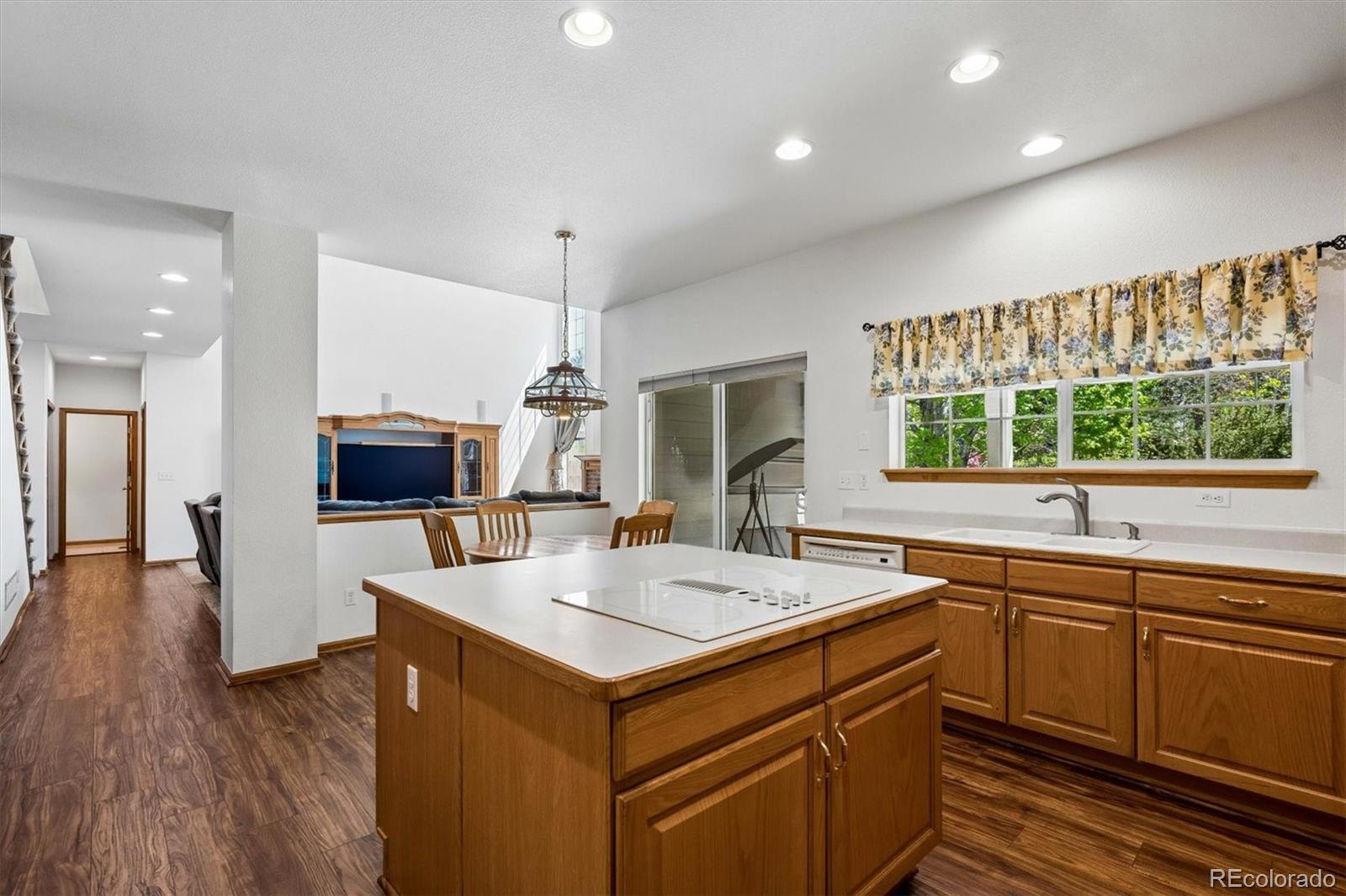17032 E Aberdeen Drive