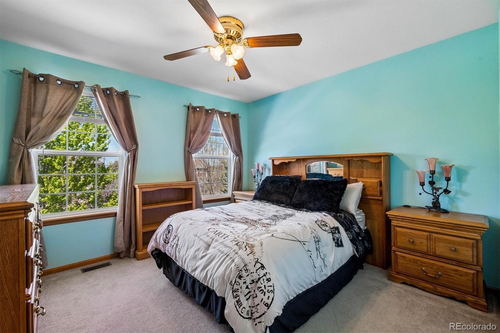17032 E Aberdeen Drive