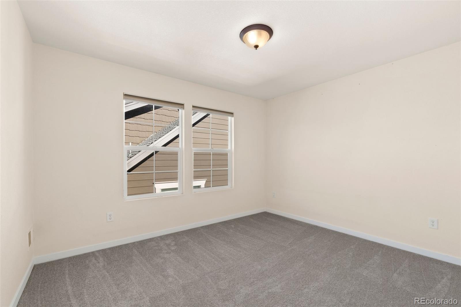 3776 Red Deer Trail