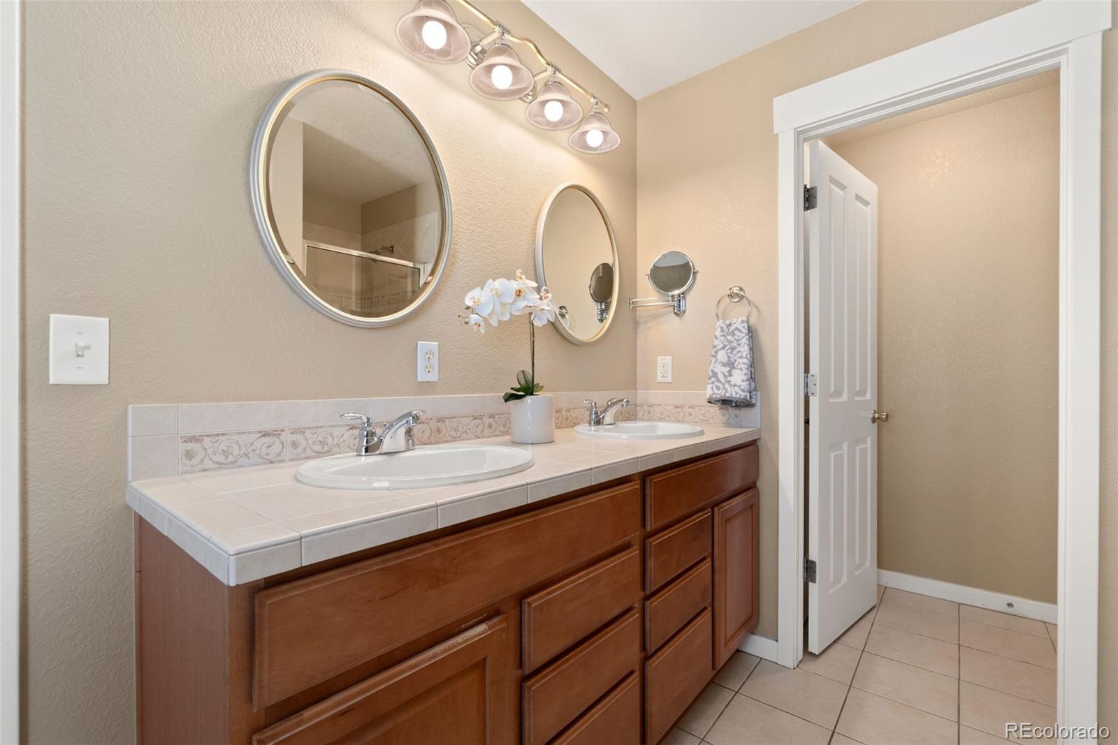 3776 Red Deer Trail
