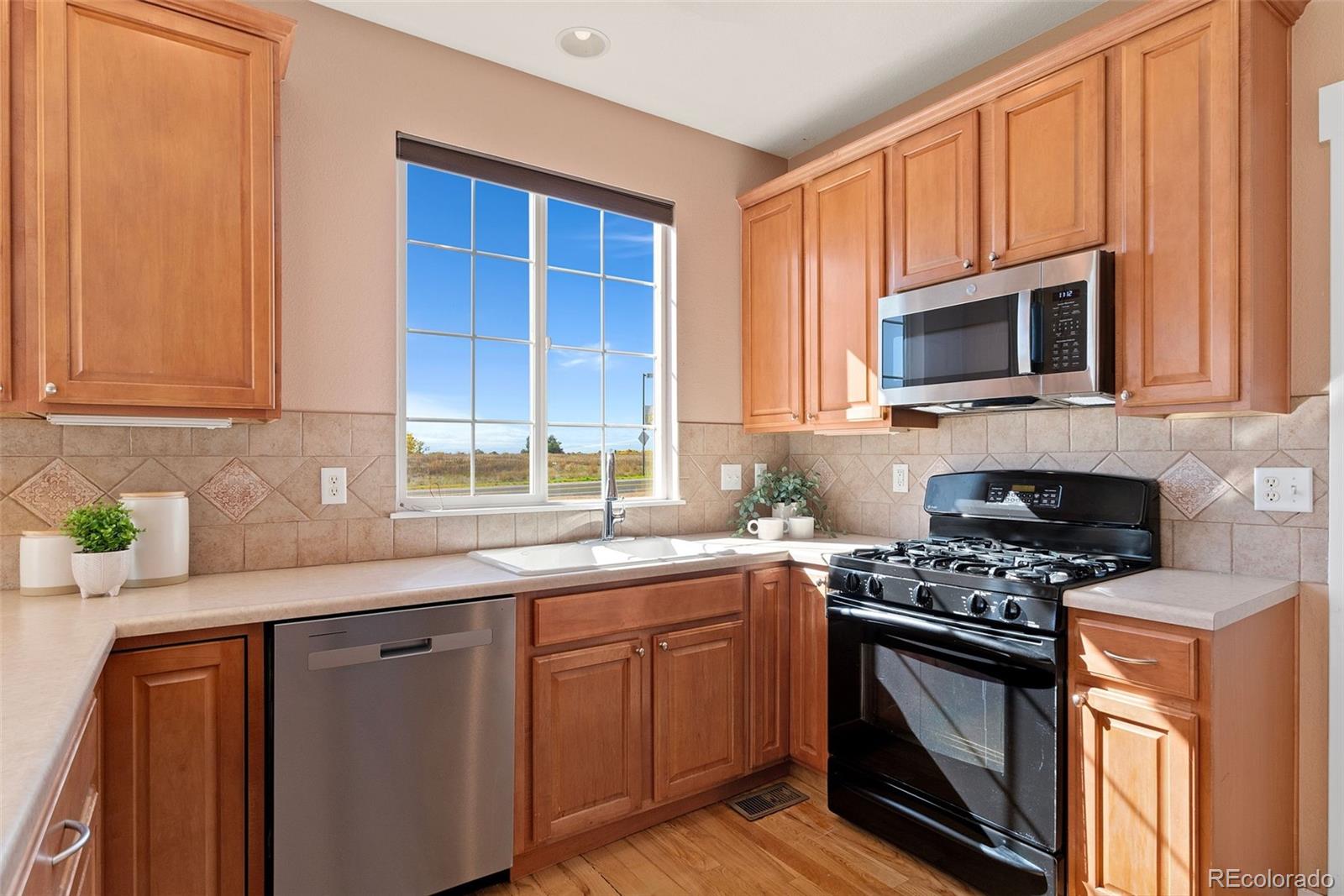 3776 Red Deer Trail