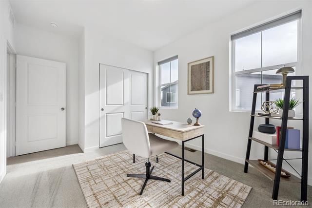 1438 Sun Way