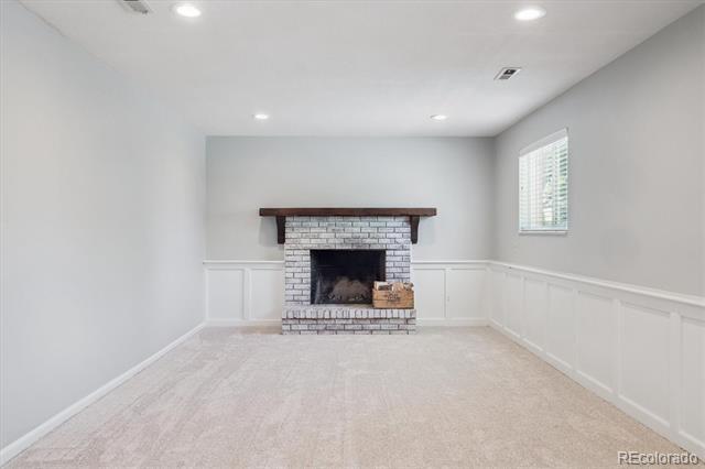 9442 W Walden Avenue