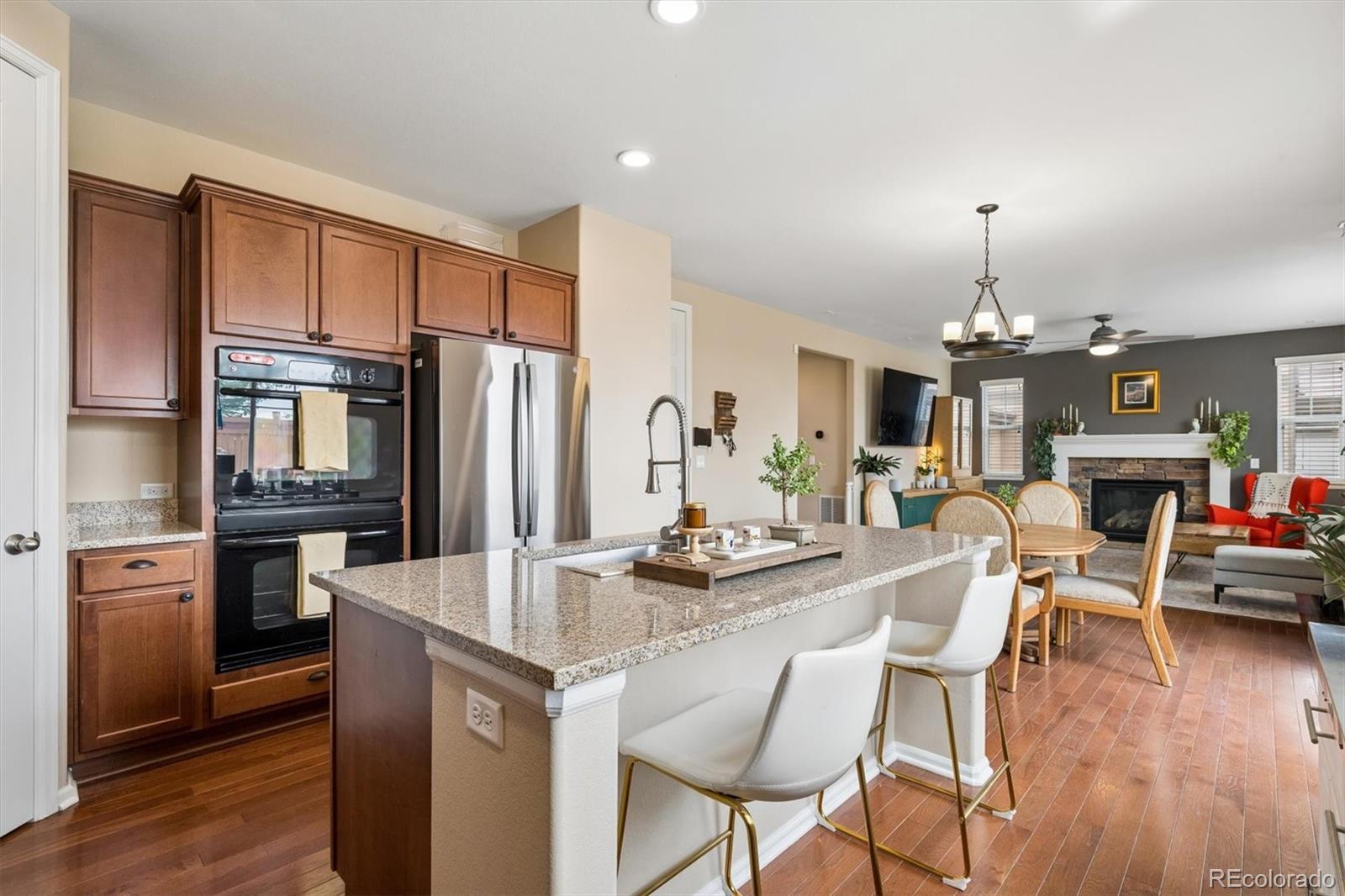 5072 S Netherland Way