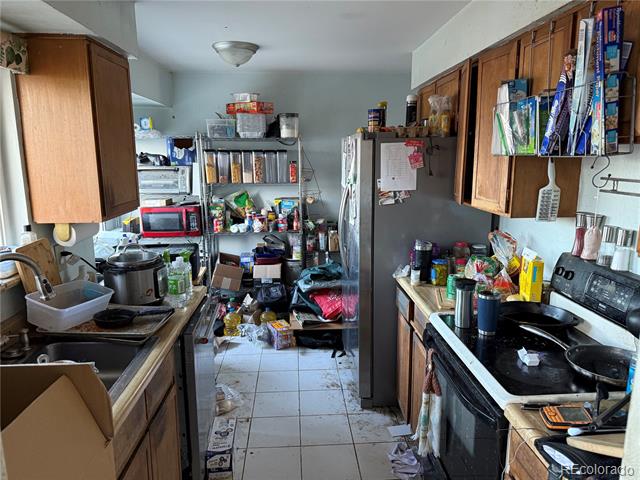 1423 W 103rd Place