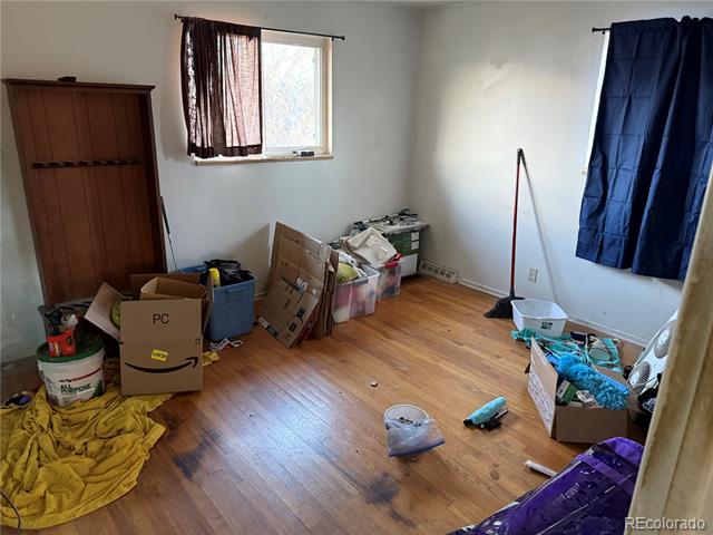 1423 W 103rd Place