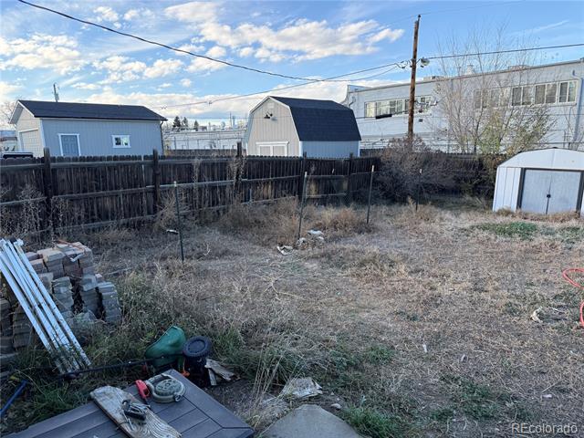 1423 W 103rd Place