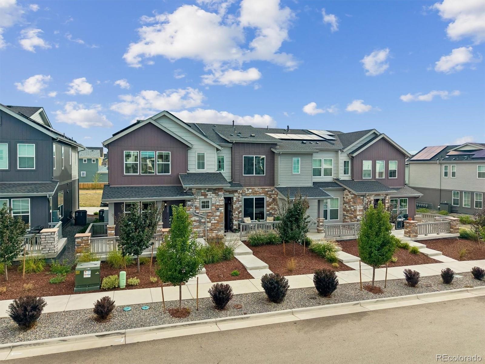 1426 Sun Way