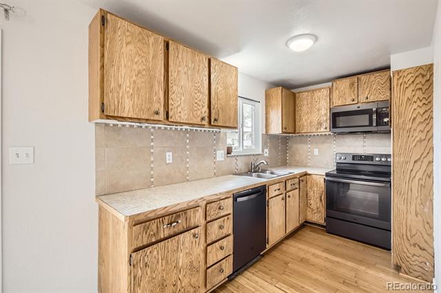 3021 11th Avenue Unit: 15