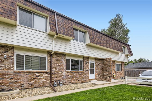 3021 11th Avenue Unit: 15