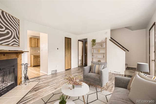 3021 11th Avenue Unit: 15