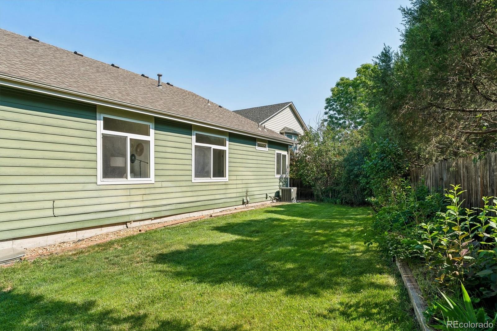 11022 Independence Circle W
