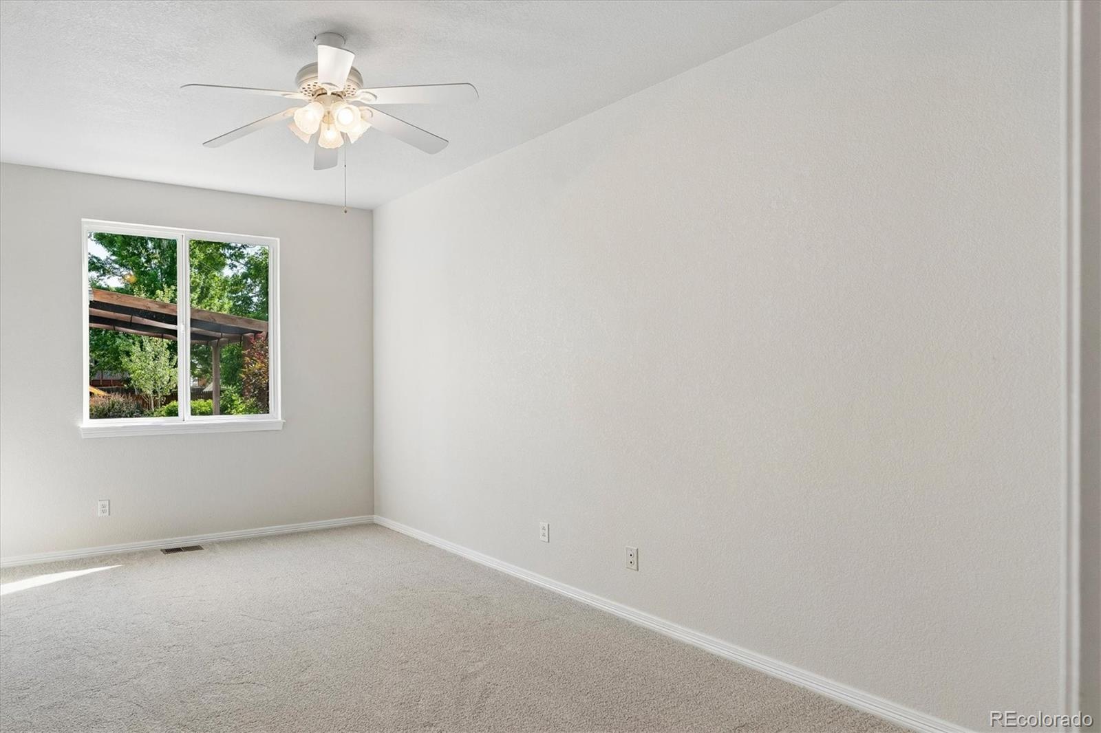 11022 Independence Circle W