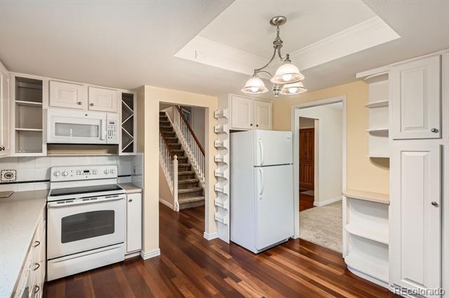 6869 W 10th Avenue Unit: 32