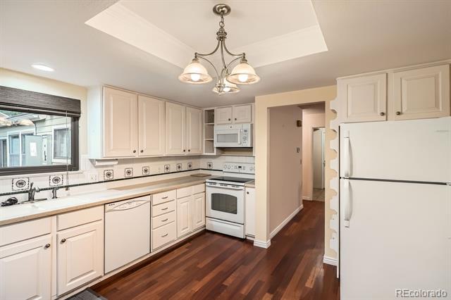 6869 W 10th Avenue Unit: 32