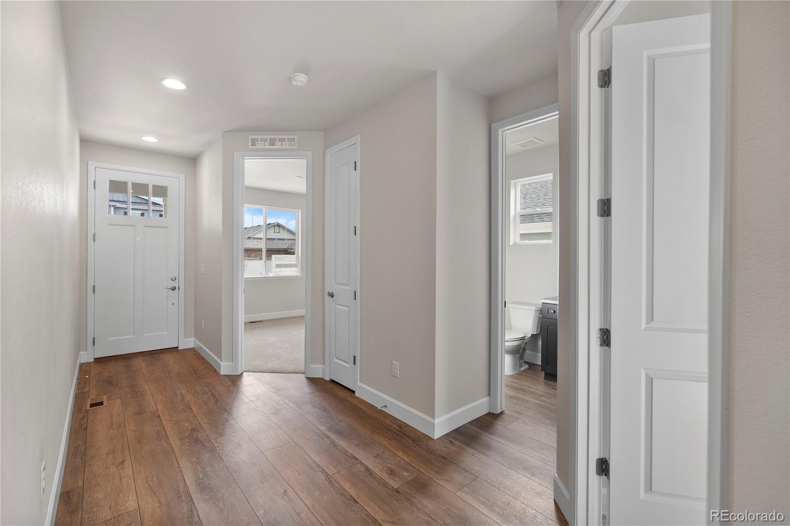 2149 Peralta Loop