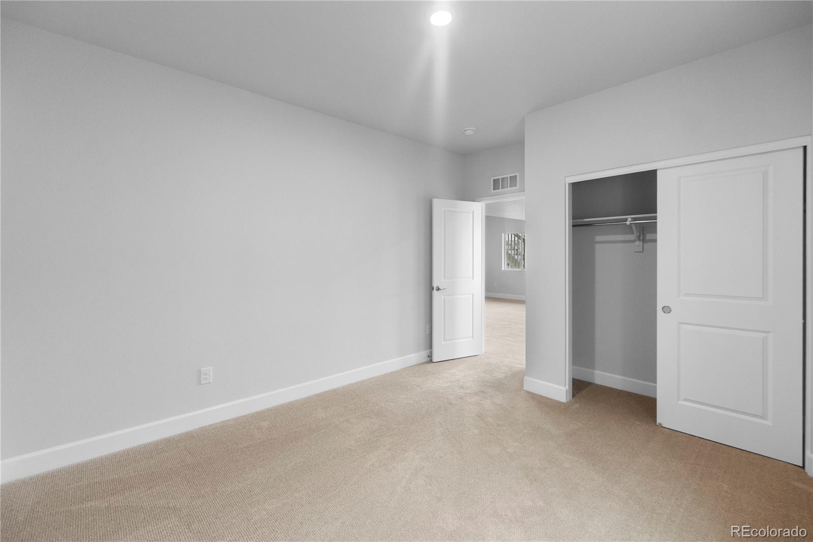 2149 Peralta Loop