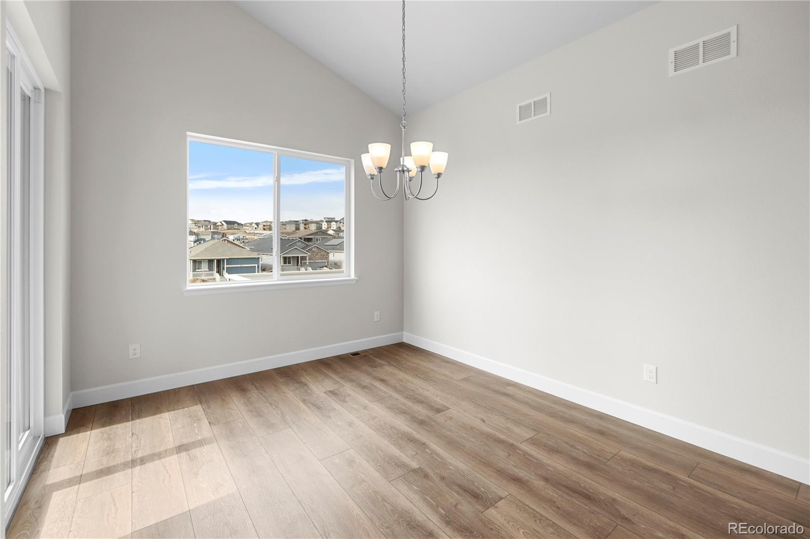 2149 Peralta Loop